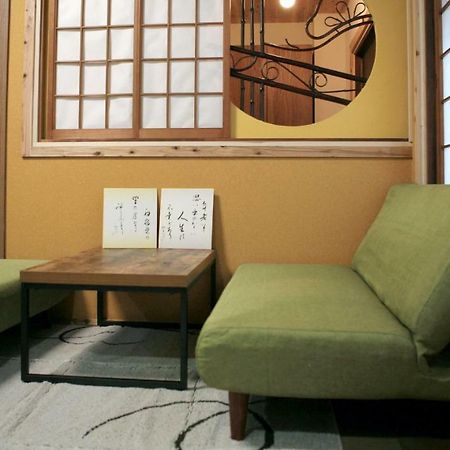 Maru House Hotel Osaka Bagian luar foto