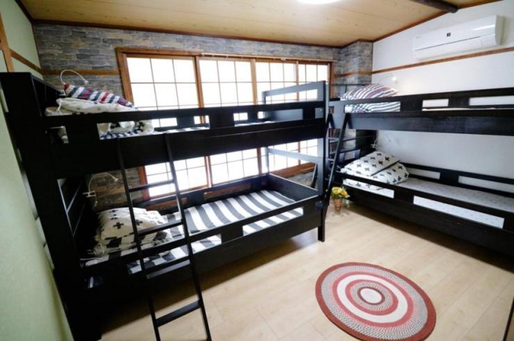 Maru House Hotel Osaka Bagian luar foto