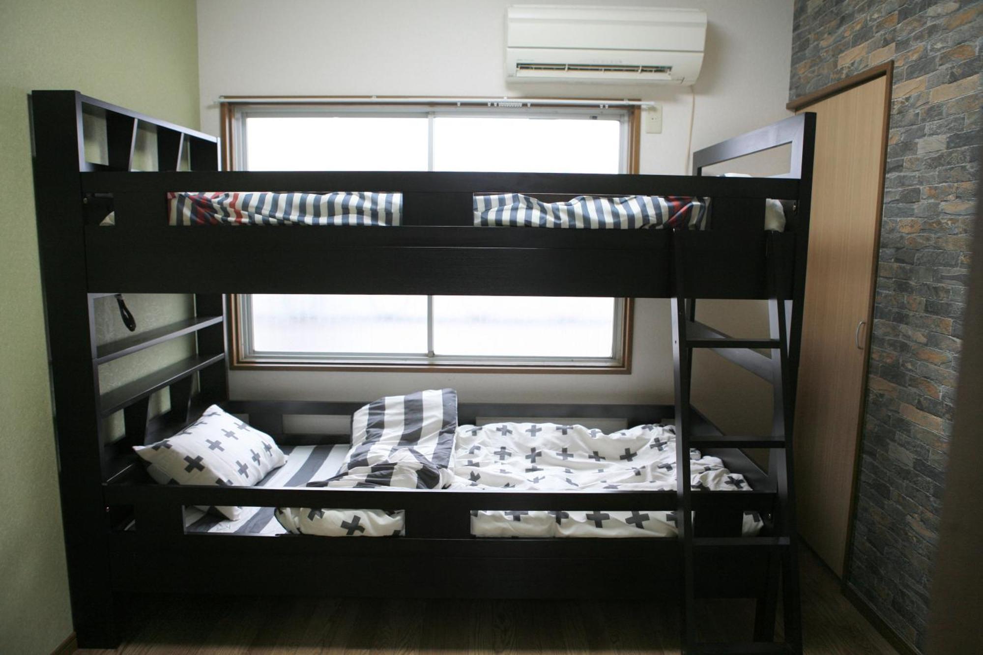 Maru House Hotel Osaka Bagian luar foto