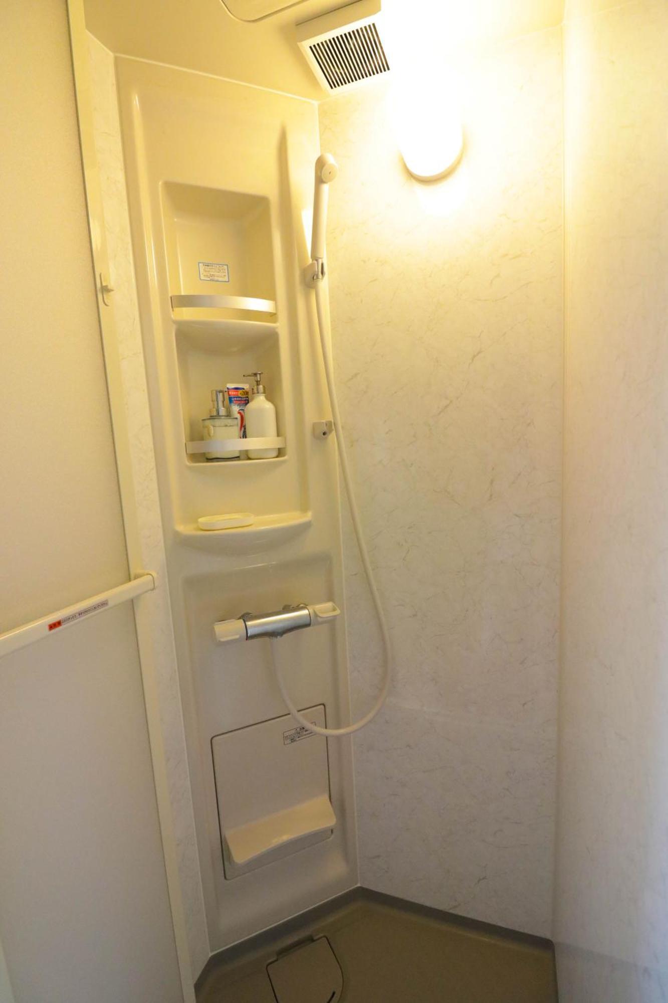 Maru House Hotel Osaka Bagian luar foto