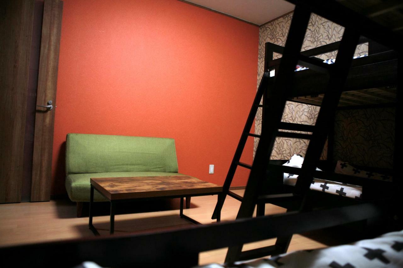 Maru House Hotel Osaka Bagian luar foto
