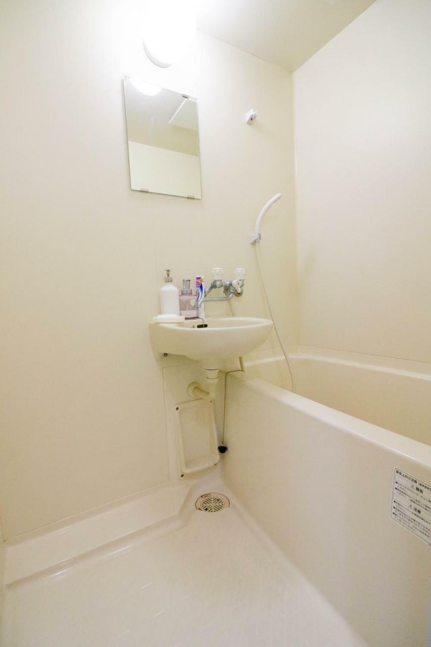 Maru House Hotel Osaka Bagian luar foto