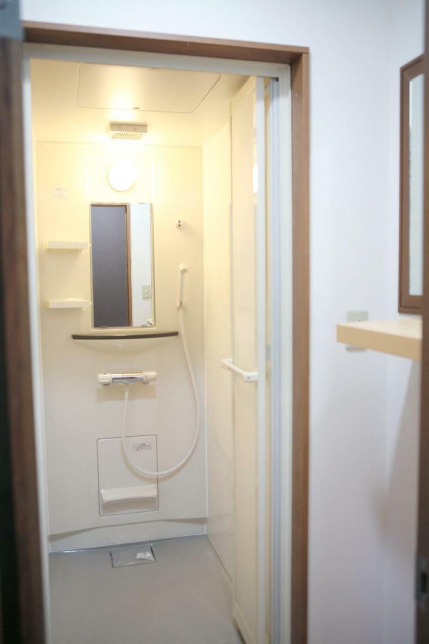 Maru House Hotel Osaka Bagian luar foto